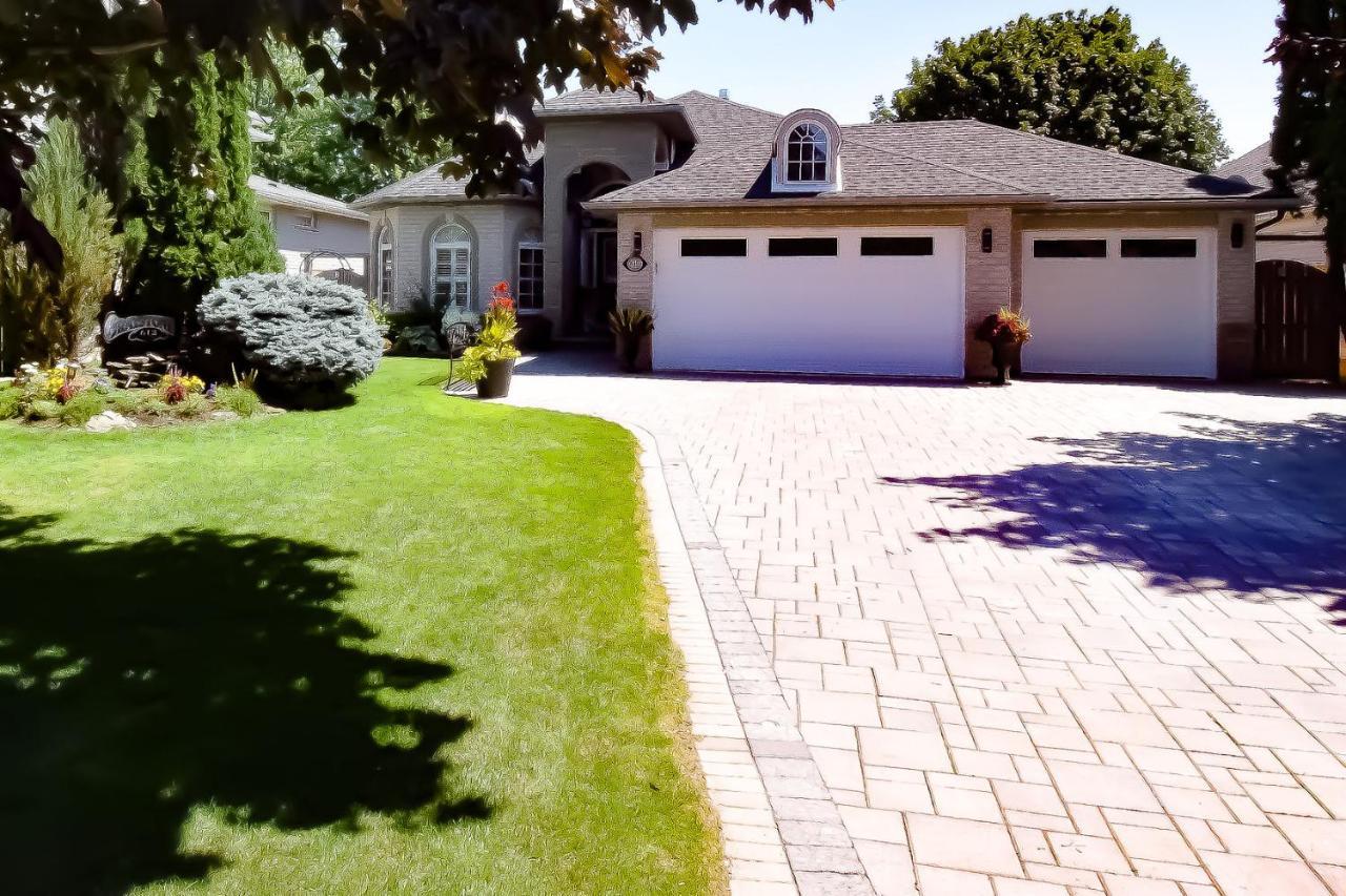 Graystone Bed & Breakfast Niagara-on-the-Lake Ngoại thất bức ảnh