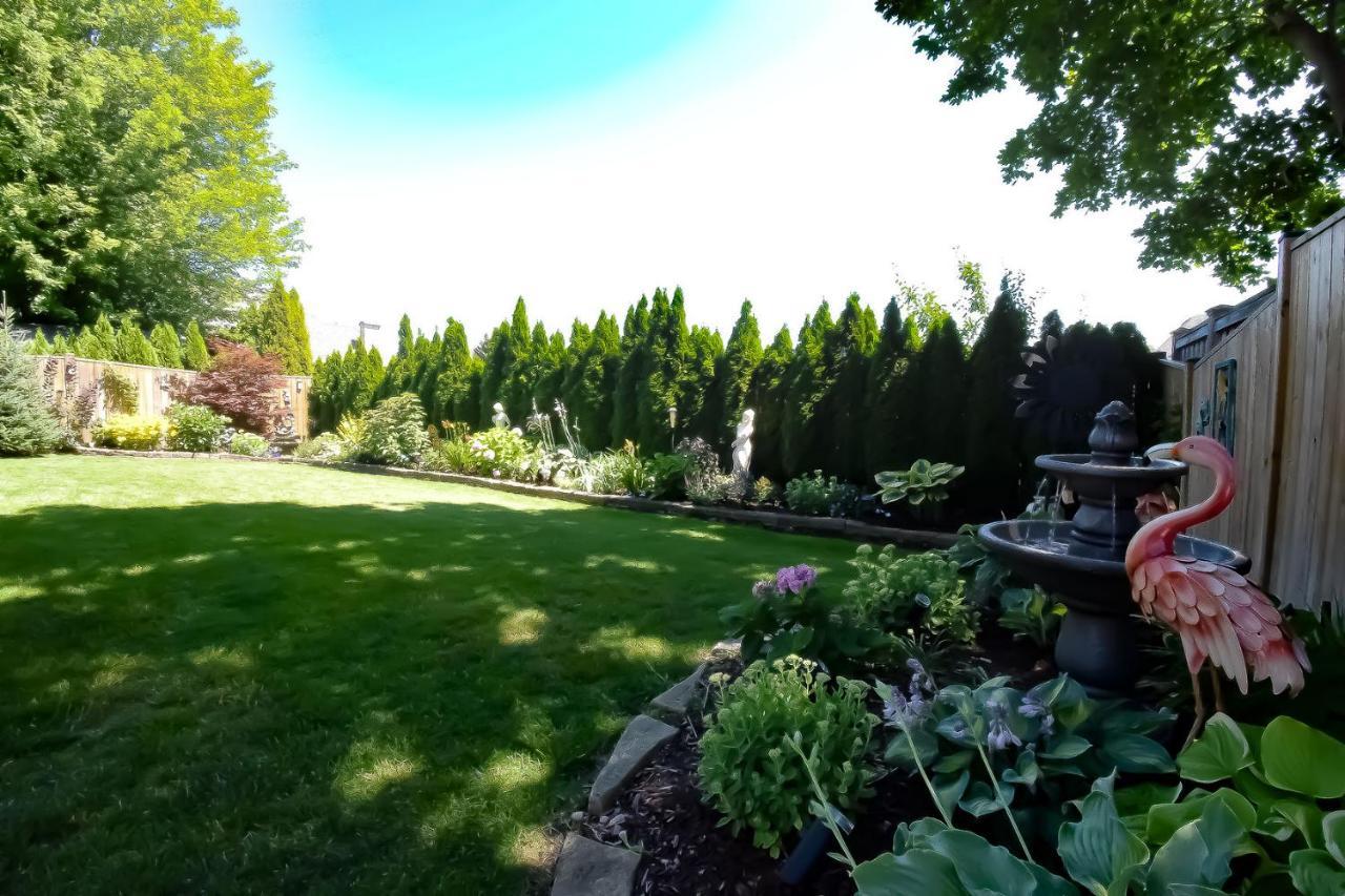Graystone Bed & Breakfast Niagara-on-the-Lake Ngoại thất bức ảnh
